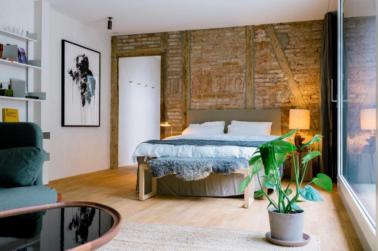 Feldberg Atelier - Courtyard Maisonette Basel Ngoại thất bức ảnh